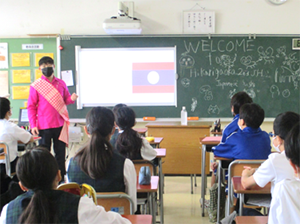 留学生による講演会の写真