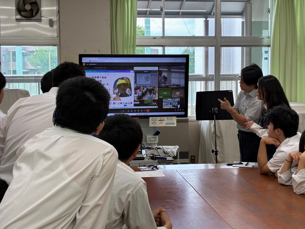 Tokyo Metropolitan Tachikawa Gakuen Online cultural exchange with Taiwanese friends