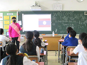 留学生による講演会の写真